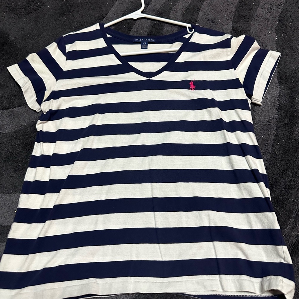 Women’s Large Ralph Lauren T-Shirt